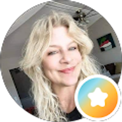 Profile photo of Donna Delia