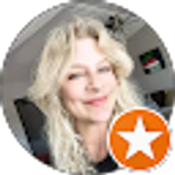 Profile photo of Donna Delia