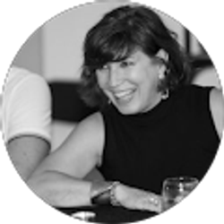 Profile photo of Carrie La Tour