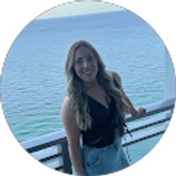 Profile photo of Lauren Prater