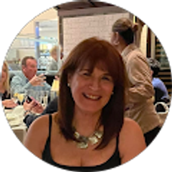 Profile photo of Susie Lindstrom