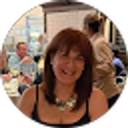 Profile photo of Susie Lindstrom