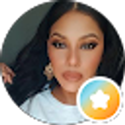 Profile photo of Roxana
