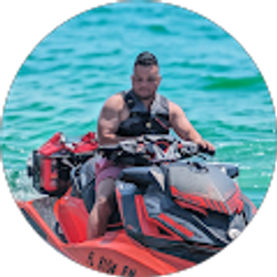 Profile photo of Joel Farias