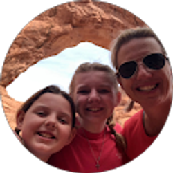 Profile photo of Kelly Rhodes