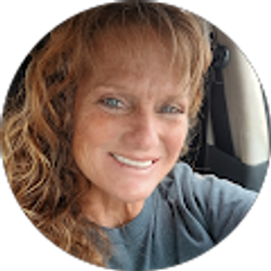 Profile photo of Dawn Morton