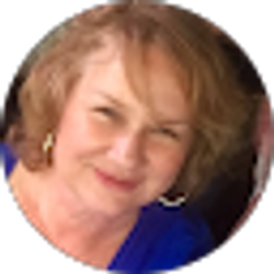 Profile photo of Julie