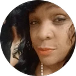 Profile photo of Raysue Sing