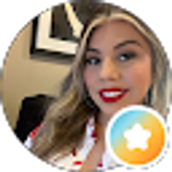 Profile photo of Stephanie Fuentes