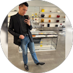 Profile photo of Robert Lu