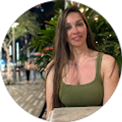 Profile photo of Mina S Mirkhani