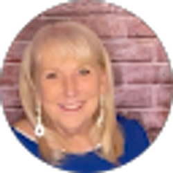 Profile photo of Pamela Schultz