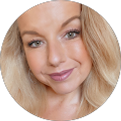 Profile photo of Melanie Shirey