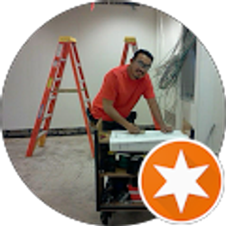 Profile photo of Leo Gallardo