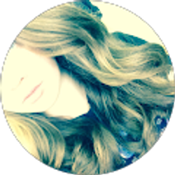 Profile photo of Kelsey Jennings