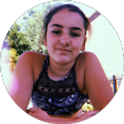 Profile photo of Chloe Byron