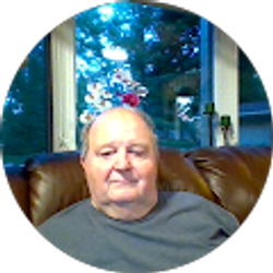 Profile photo of Daniel Lee