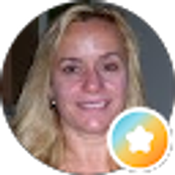 Profile photo of Vicki Roberts