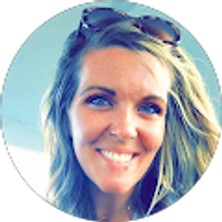 Profile photo of Robyn Lockridge