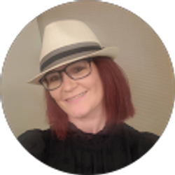 Profile photo of April Ferris