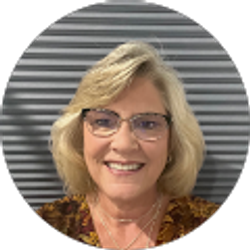 Profile photo of Karen Gosdzinski