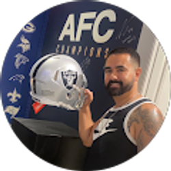 Profile photo of Johnny Bowles