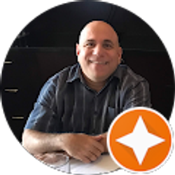 Profile photo of Robert Liccardo