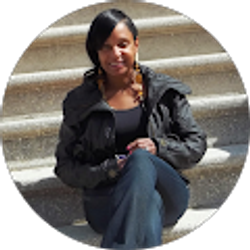 Profile photo of Earline Bonds