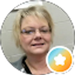 Profile photo of Michelle Noyer