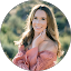 Profile photo of Madeline Russell