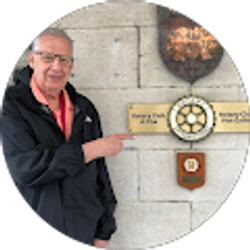 Profile photo of Lawrence Calabrese