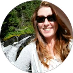 Profile photo of Rebecca Abernethy