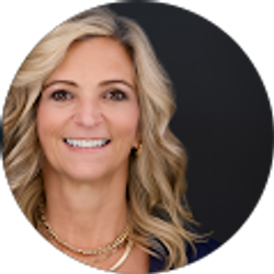 Profile photo of Stephanie Mayberry