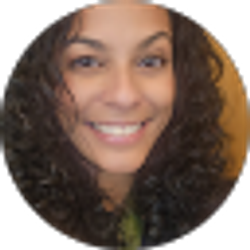 Profile photo of Leslie Pascual