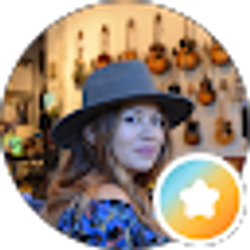 Profile photo of Joyce Arias