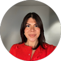Profile photo of Lindy Barillas
