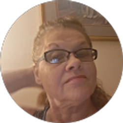 Profile photo of Linda Pettenati