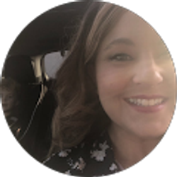 Profile photo of Lauren Lewis