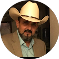 Profile photo of Raul villa