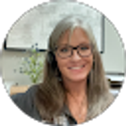 Profile photo of Cindy Hayhurst