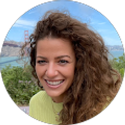 Profile photo of Lauren Marie Hilou