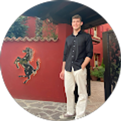 Profile photo of Henry Woy