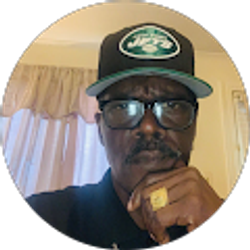 Profile photo of Isaiah Simms