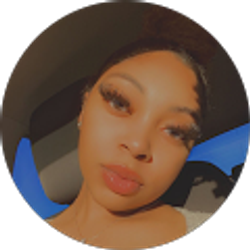 Profile photo of Kelsie Seay