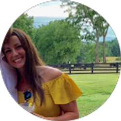 Profile photo of Hannah Fallon