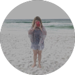 Profile photo of Carrie Petty