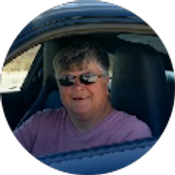 Profile photo of Shannon Loesel Thorpe