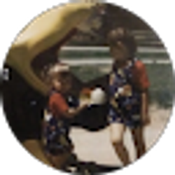 Profile photo of Stephanie Ash