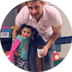 Profile photo of Damon Holt