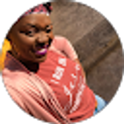 Profile photo of Nina Perry